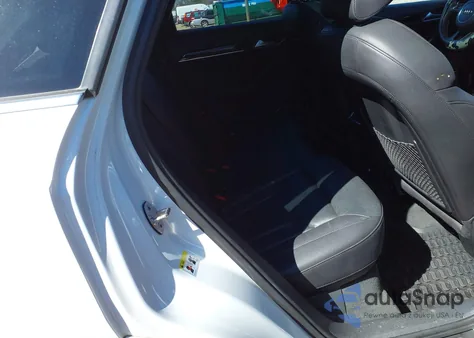 2018 Audi Q3 2.0T Premium/2.0T Sport Premium from USA, damaged, VIN WA1JCCFS9JR019286